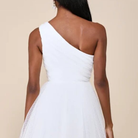 NWT Lulu's Exceptional Moments White Swiss Dot One-Shoulder Mini Dress Size S - Picture 5 of 11